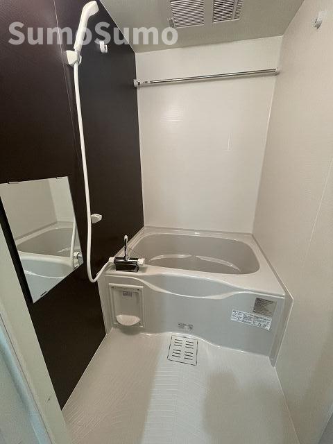 バス・シャワールーム　ゆったり過ごせるお風呂です