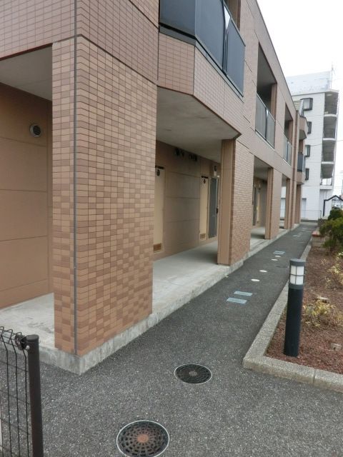 エントランス　お部屋につながるエントランスです