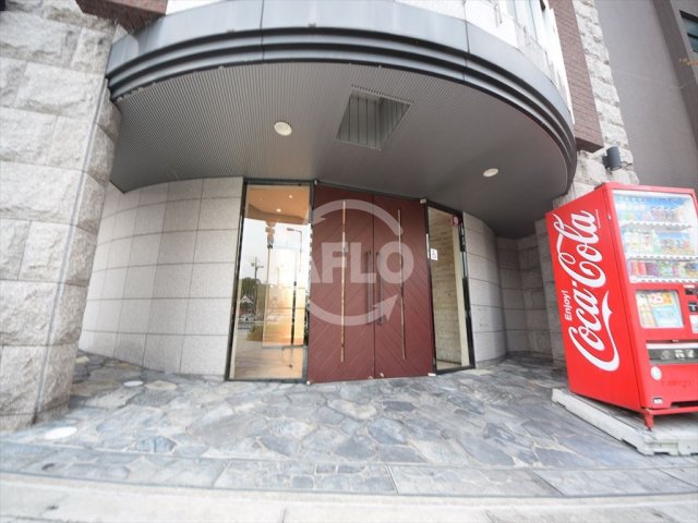 エントランス　S-RESIDENCE 学園坂　エントランスアプローチ