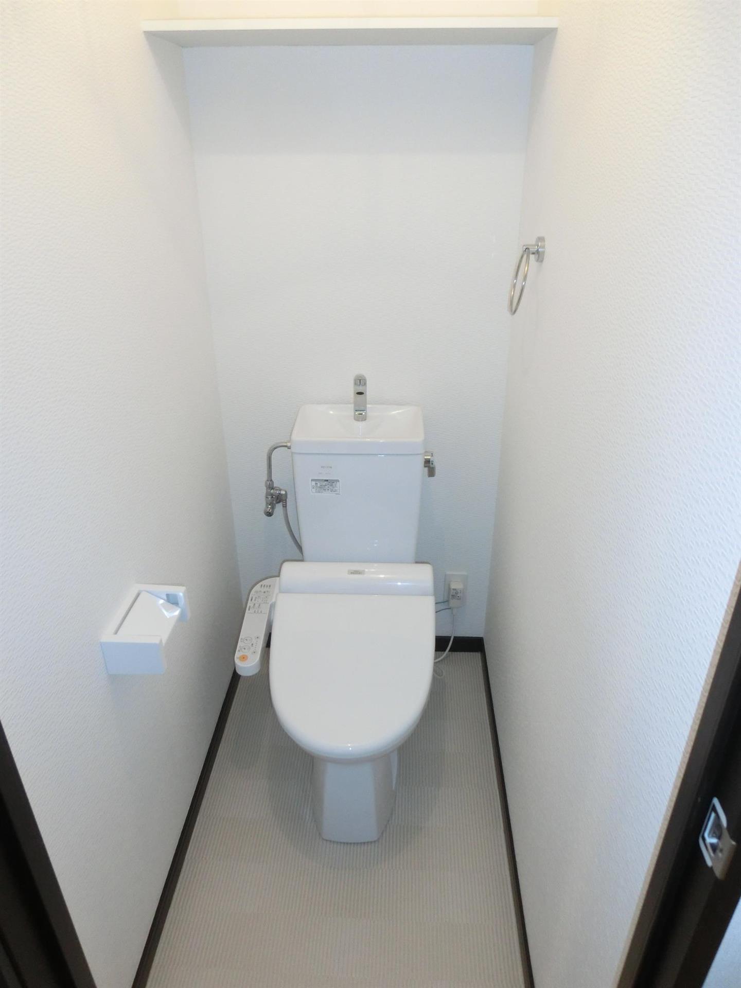 トイレ　ウォシュレット付トイレ