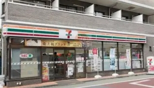 コンビニ　セブンイレブン品川小山台店（コンビニ）まで403m