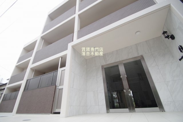 建物外観　2022年9月完成、築浅
