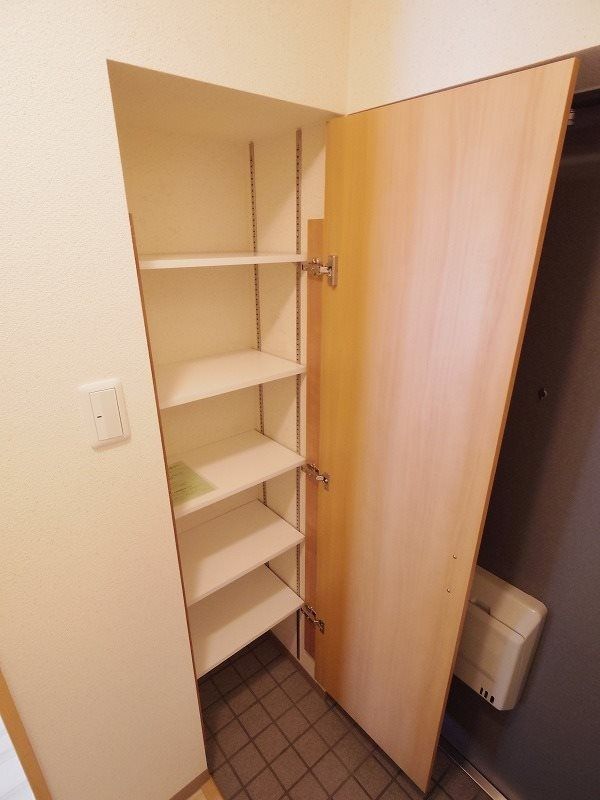 玄関　※同仕様写真