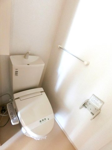 トイレ　イメージ103号室の写真