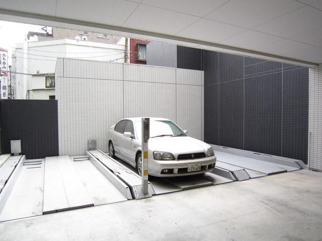 駐車場　駐車場