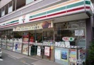 コンビニ　セブンイレブン板橋南常盤台1丁目店（コンビニ）まで70m