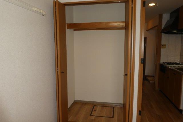 収納　クローゼット