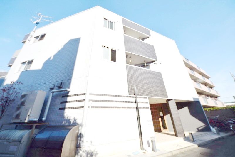 建物外観　★お部屋探しはタウンハウジング千歳烏山店へ★