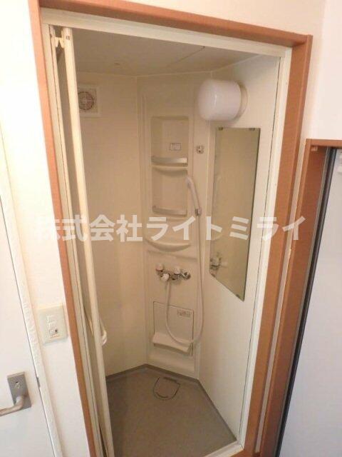 バス・シャワールーム　シャワールーム?