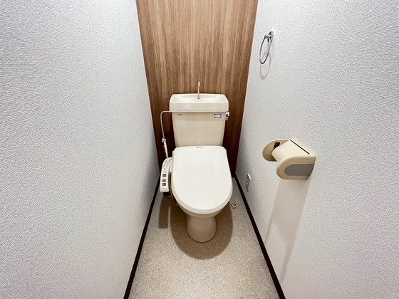 トイレ　※他部屋のお写真になります