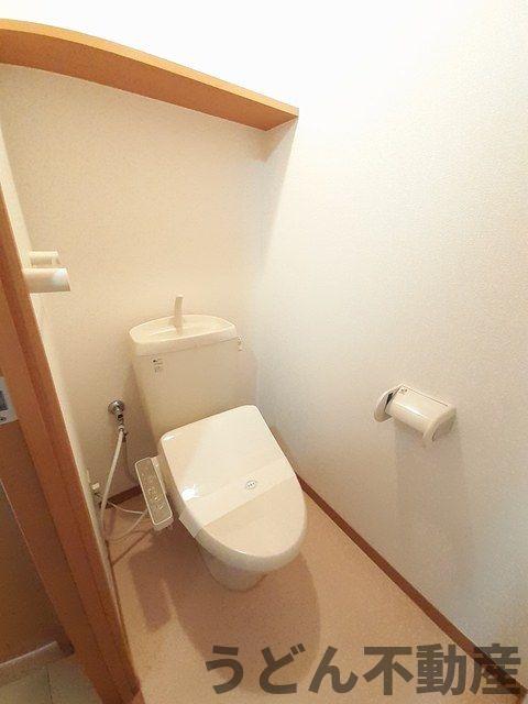 トイレ　うどん県のお部屋探しはうどん不動産へ うどんちゃんとLINE