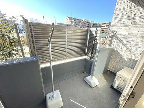 バルコニー　※別部屋参考写真となります。