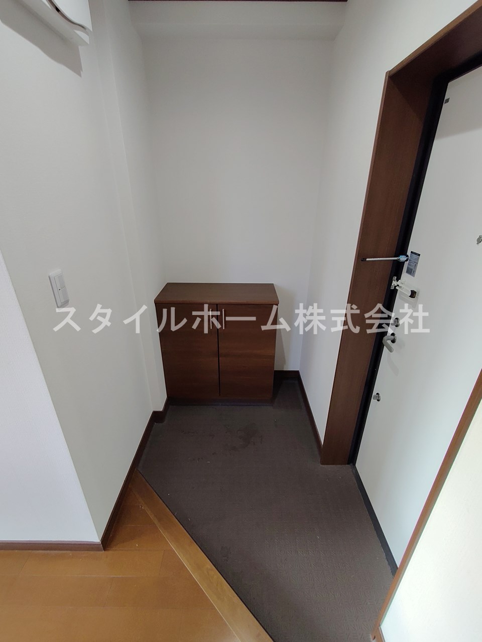 玄関　イメージ写真です。