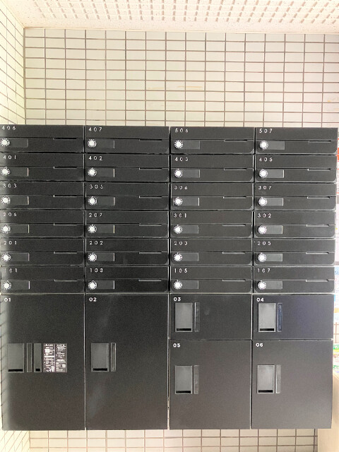 エントランス　宅配ボックス