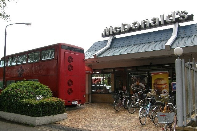 飲食店　マクドナルド（飲食店）まで450m