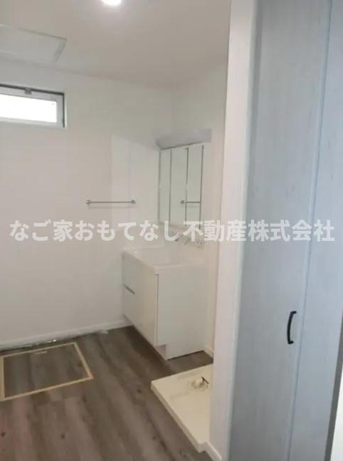 洗面設備　※写真は別号室