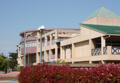 小学校　加古川市立別府西小学校（小学校）まで467m