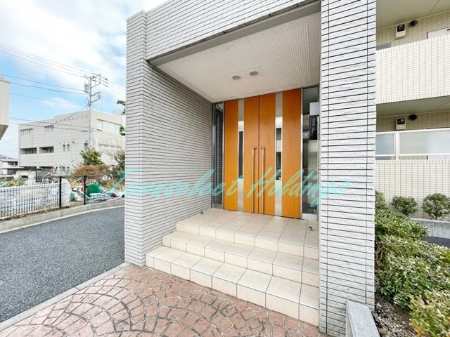 エントランス　毎日通るエントランス♪