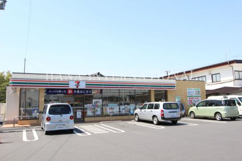 コンビニ　セブン・イレブン三郷鷹野３丁目店（コンビニ）まで1453m