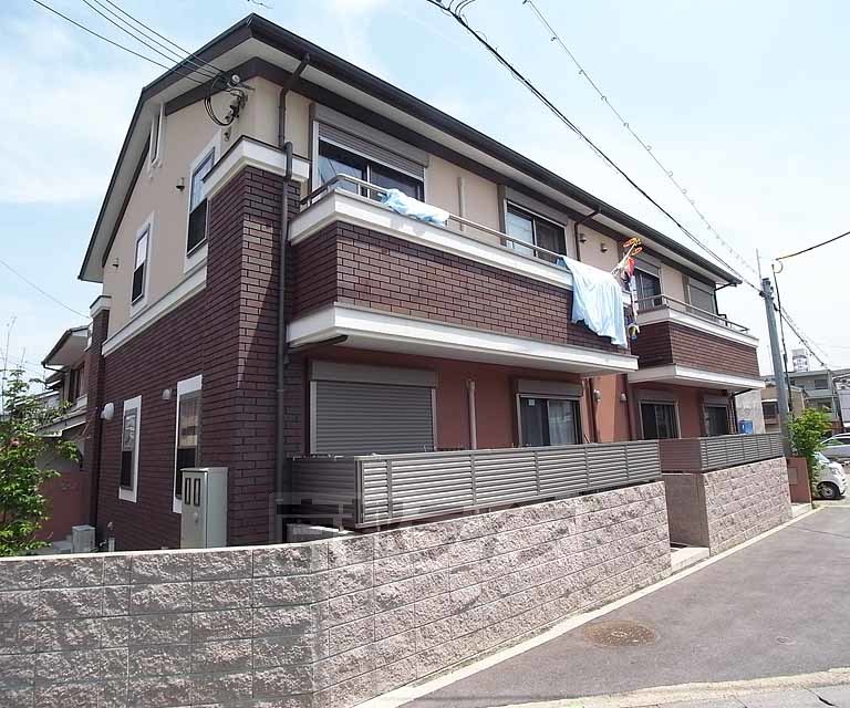 建物外観　全部屋角部屋設計です。