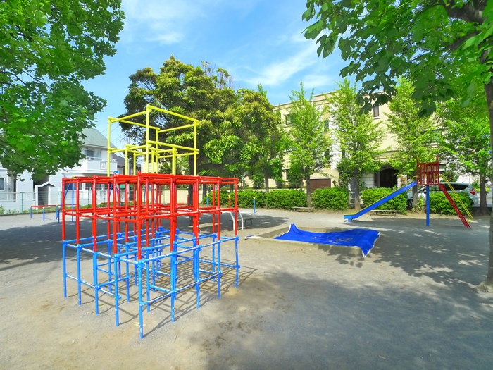 公園　仲台公園（公園）まで650m