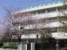 小学校　大田区立 南六郷小学校（小学校）まで448m