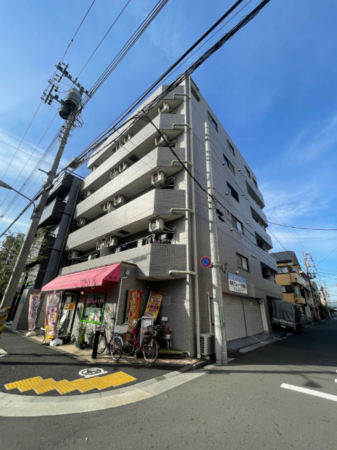 建物外観　駅徒歩３分の好立地！