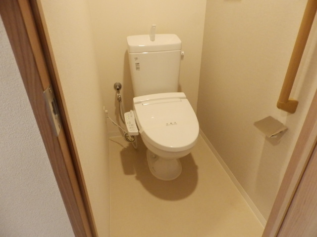 トイレ　ウォシュレット