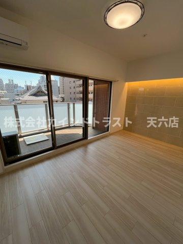 居室・リビング　ゆったり過ごせる居間です