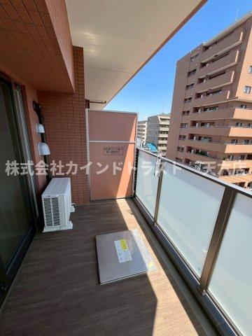 バルコニー　陽当たり良好なバルコニーです