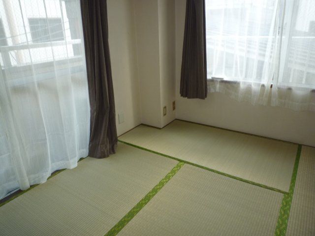 居室・リビング　別部屋参考写真