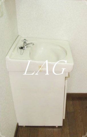 洗面設備　洗面台です。