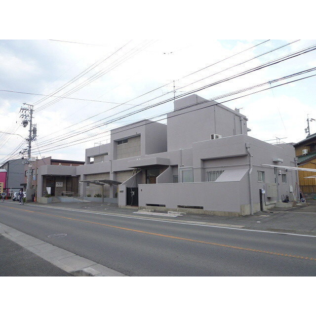 病院　医療法人博仁会村瀬病院（病院）まで2030m