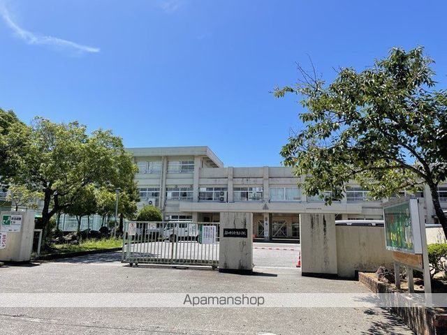 小学校　高知市立介良小学校（小学校）まで3488m