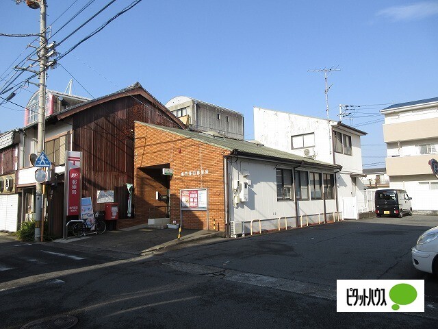 郵便局　鳴門斎田郵便局（郵便局）まで753m