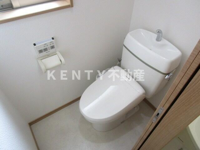 トイレ　清潔感のあるトイレです