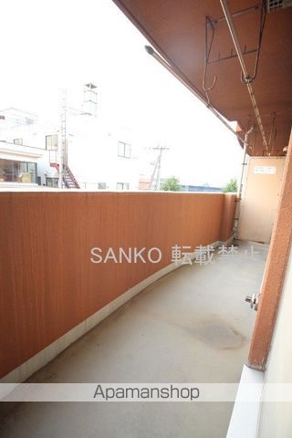 地下鉄東豊線 新道東駅 徒歩11分 5階建 築38年の内装写真