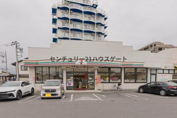 コンビニ　セブン-イレブン 宇都宮さいわい店（コンビニ）まで1489m
