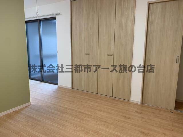 居室・リビング　アローズ北嶺