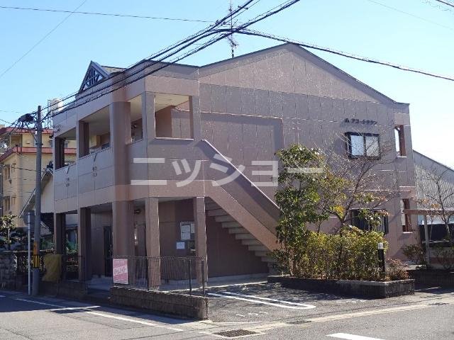 建物外観　外観写真（昼）