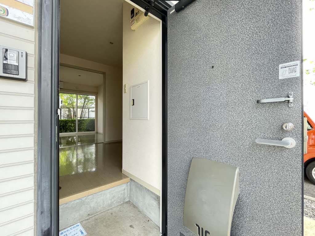 玄関　玄関