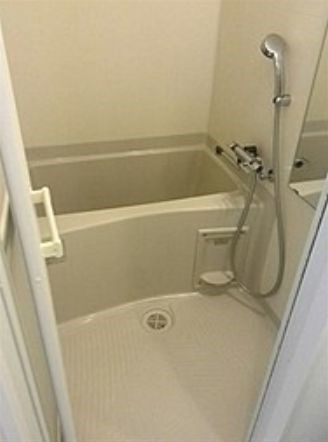 バス・シャワールーム　建物設備インターネット無料有り★家具家電付きマンション