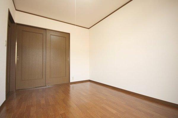 その他部屋・スペース　リフォーム中のため、写真は別部屋です。