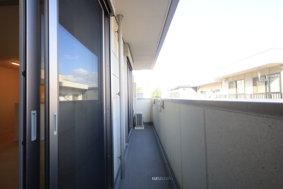 バルコニー　※別部屋の写真です