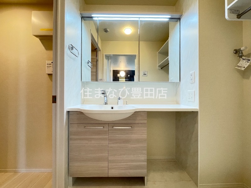 洗面設備　別部屋写真