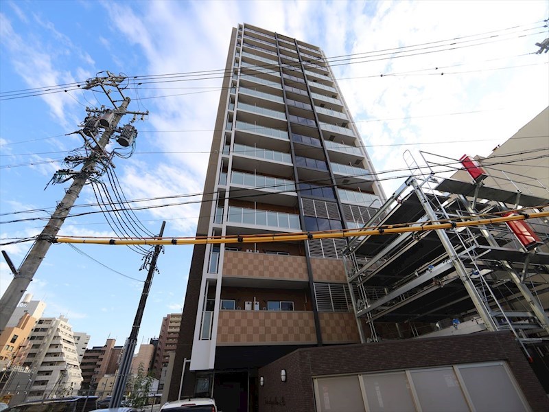 建物外観　外観　オートロック　宅配ＢＯＸ　防犯カメラ　分譲賃貸