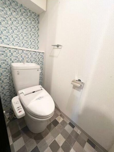 トイレ　別部屋参考写真