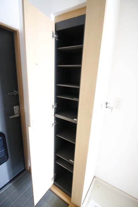 収納　※他部屋参考写真