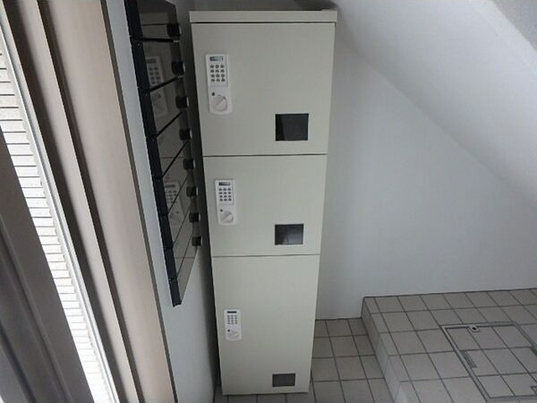 ロビー　宅配BOX完備