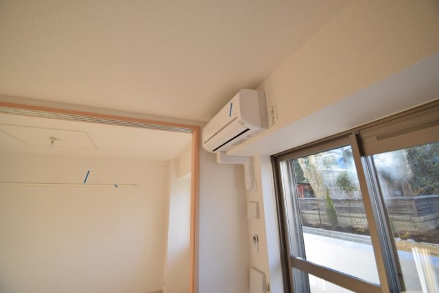 その他設備　エアコン付き